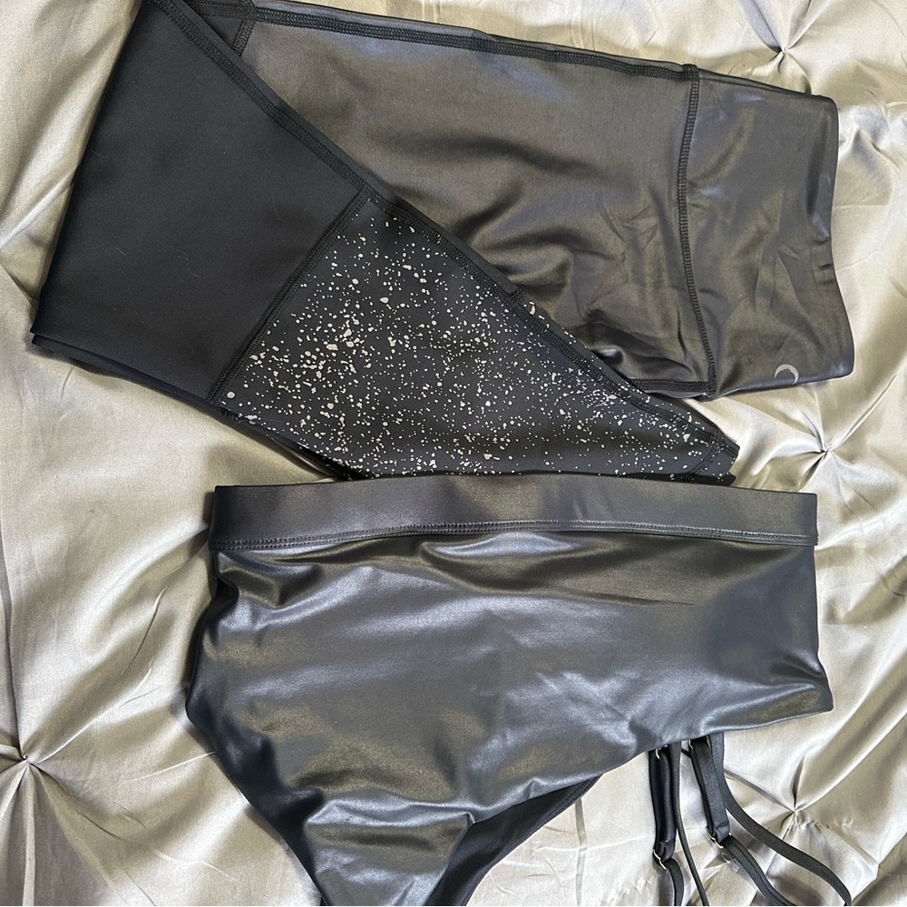 ZYIA Black Active Leggings NWOT!